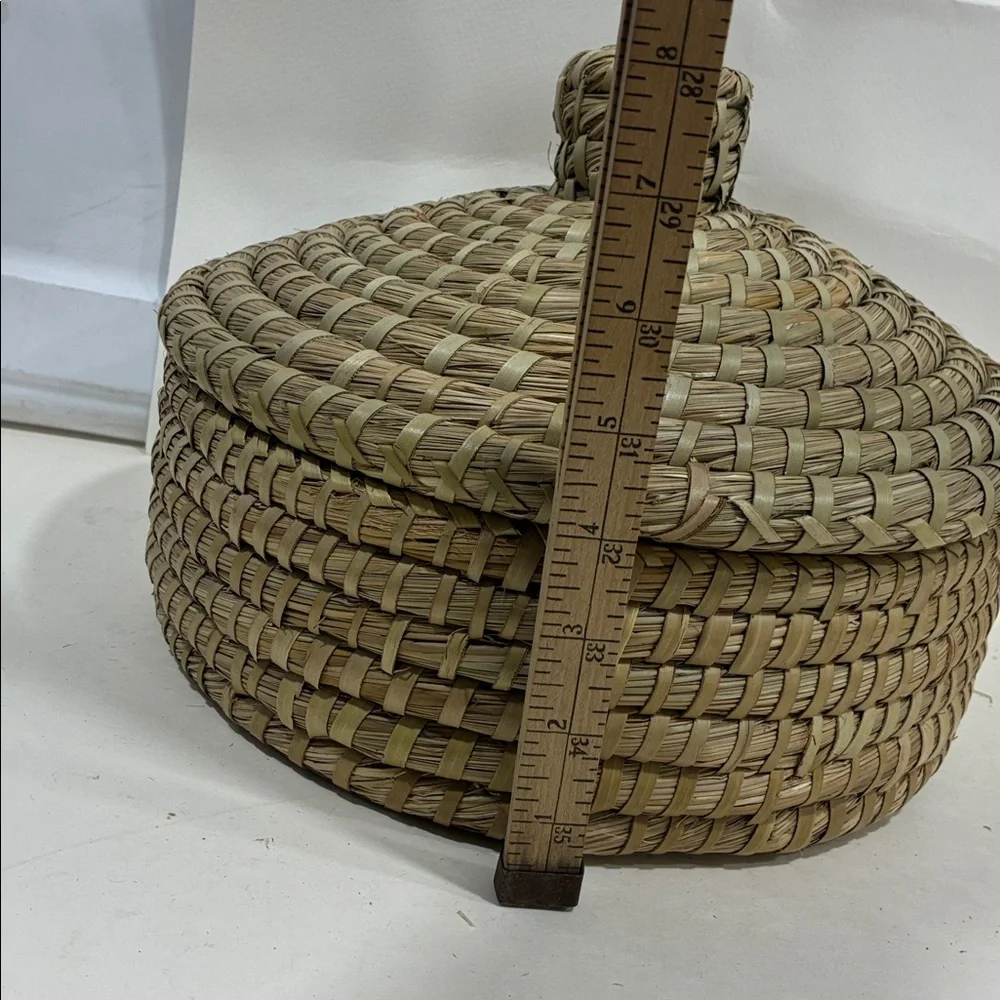 Serrv natural woven